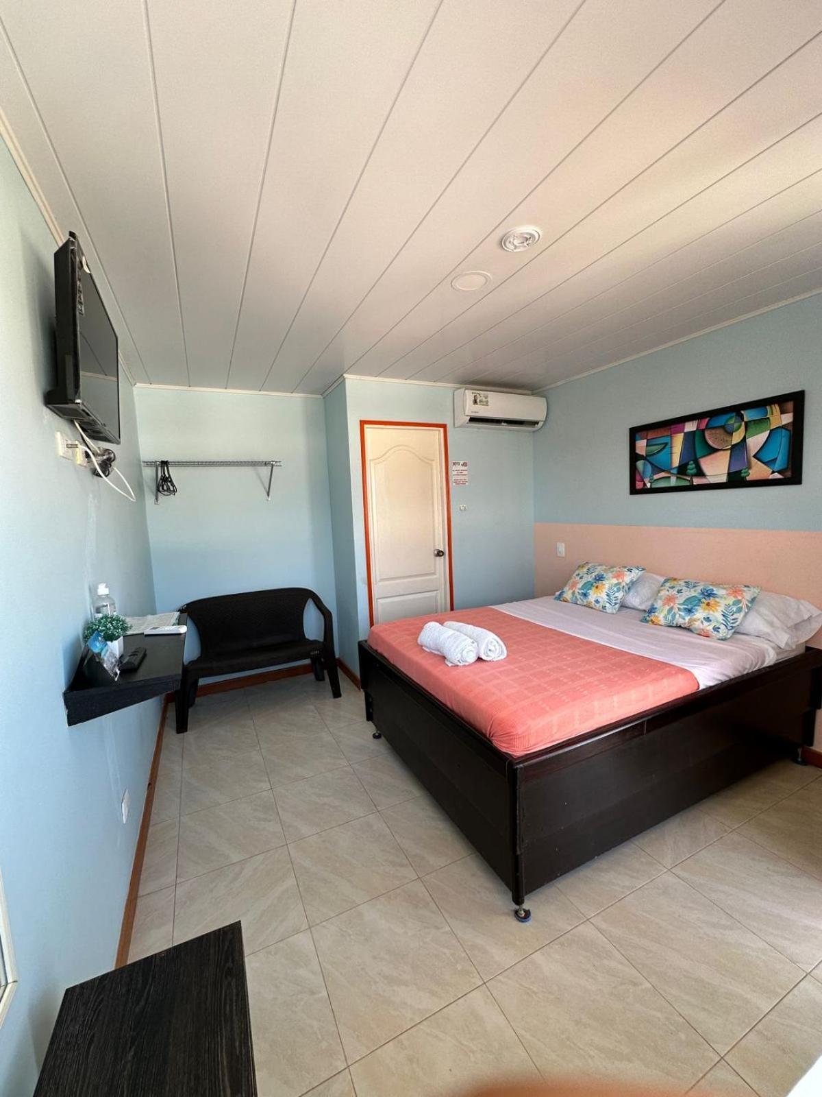 Victoria'S Gennie Bay Village Hostal San Andrés Eksteriør billede