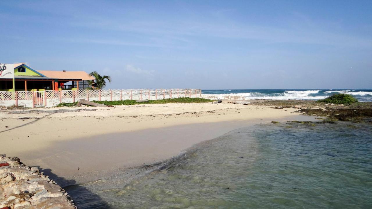Victoria'S Gennie Bay Village Hostal San Andrés Eksteriør billede
